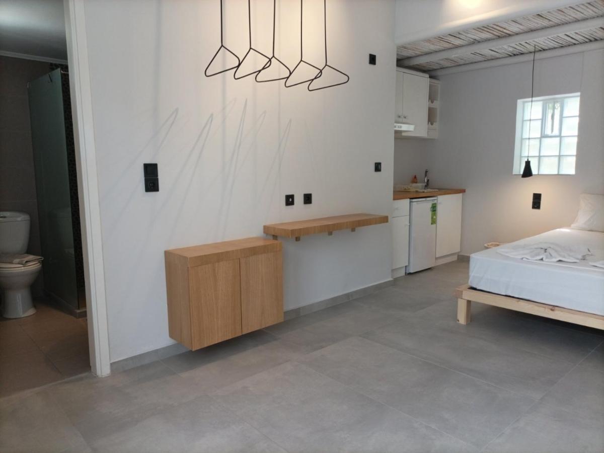Galini Studios & Apartments-Adults Only Сугия Екстериор снимка
