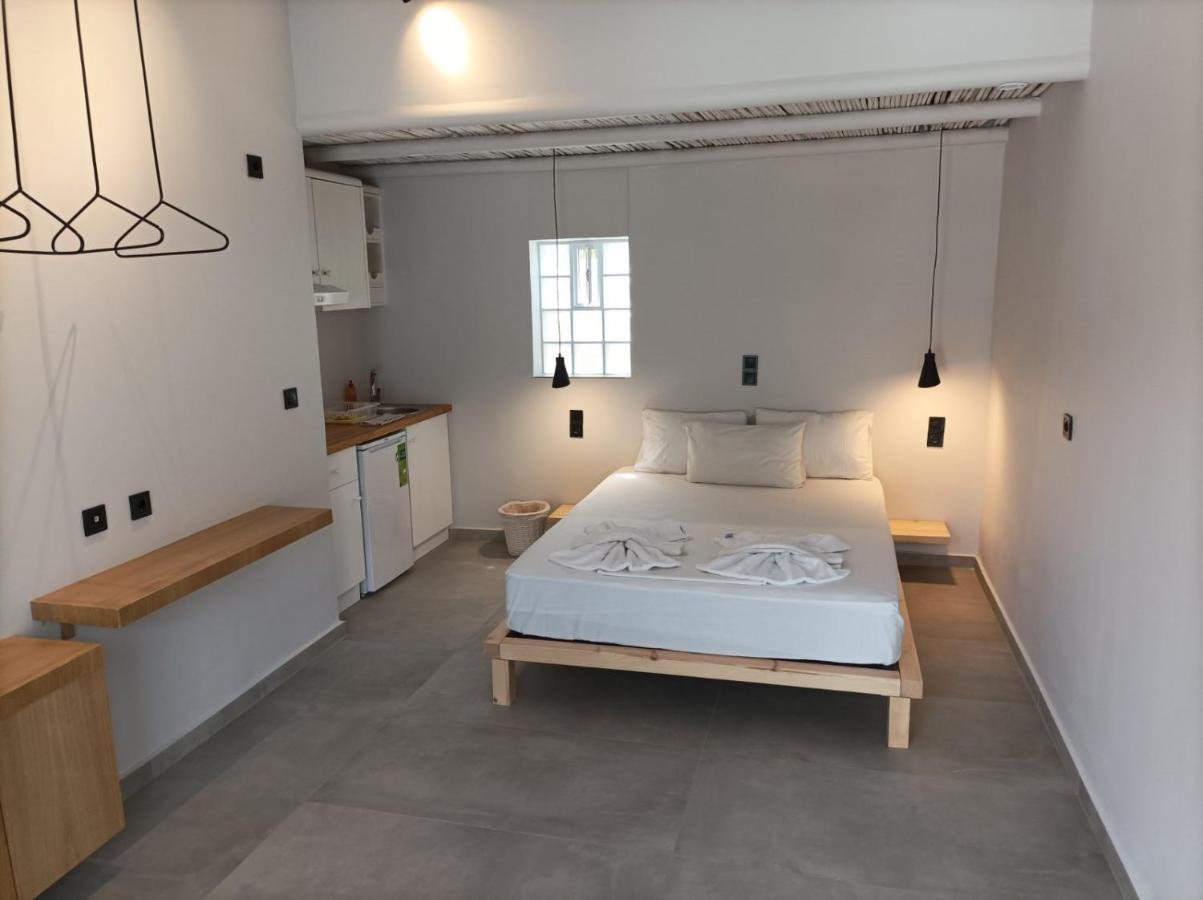 Galini Studios & Apartments-Adults Only Сугия Екстериор снимка